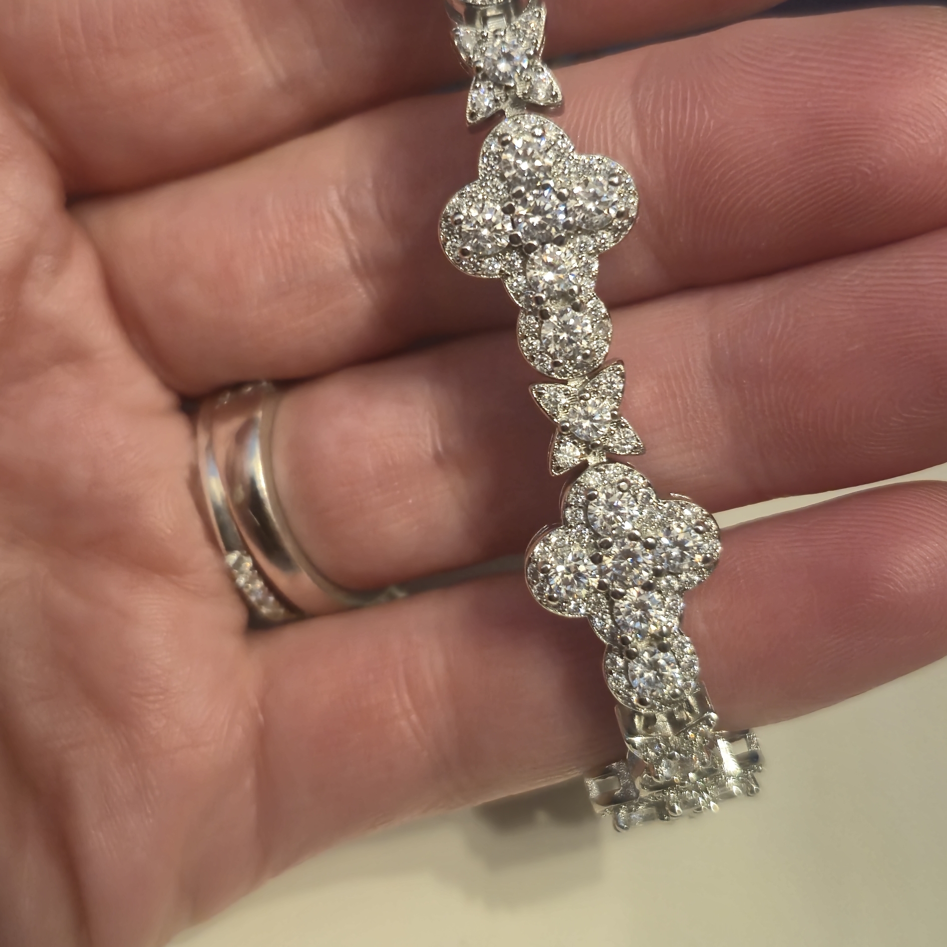 4.8 Carat Total * Cross & Star Vvs1 Full Moissanite Bracelet 7 Inch * Unisex